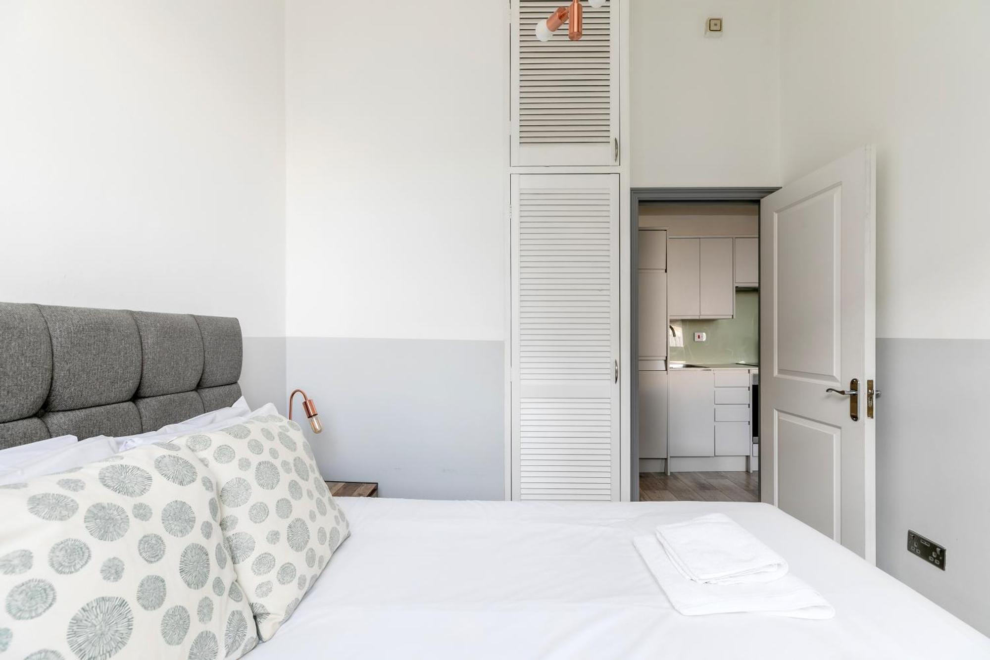 Apartament Modern Kensington Londra