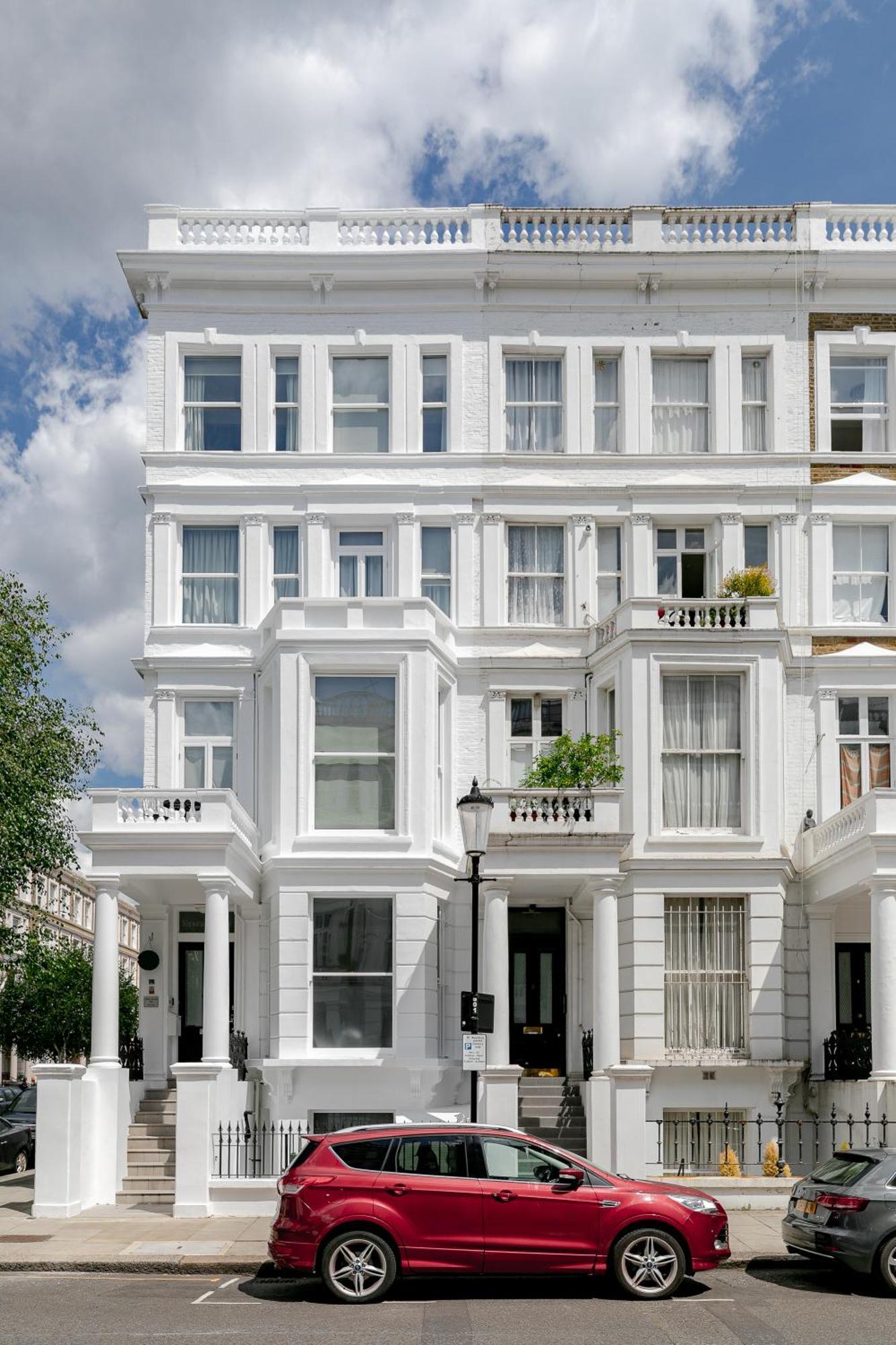 Modern Kensington Apartament Londra